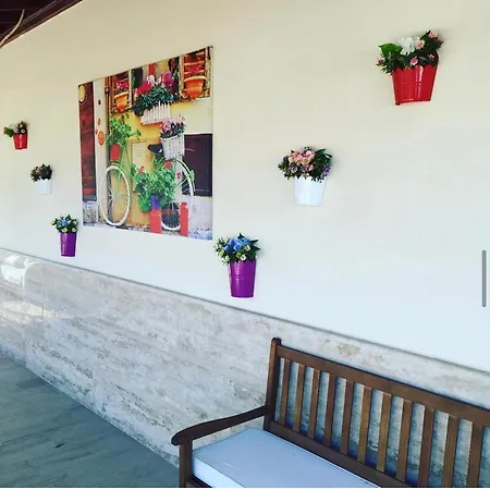 Villa Oezel Havuzlu Genis Ferah Bahceli Muestakil Villa Belek